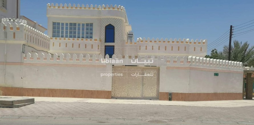 Studio Villa in As Sib, Oman No. 53836