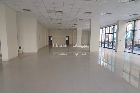340m² Shop in Al Khuwair, Oman No. 53834 8