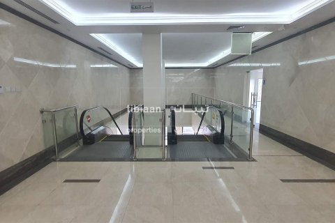 340m² Shop in Al Khuwair, Oman No. 53834 4