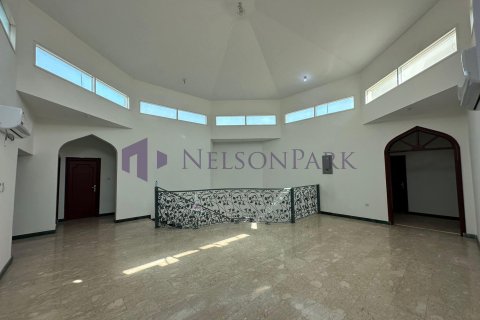 Villa de 5 dormitorios en Doha, Qatar No. 57230 10
