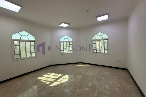 Villa de 5 dormitorios en Doha, Qatar No. 57230 9