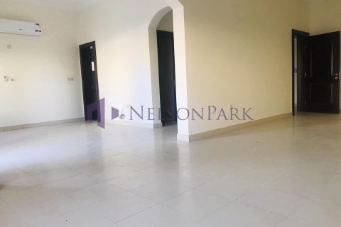 Villa de 6 dormitorios en Doha, Qatar No. 57233 14