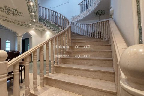 12 bedrooms Villa in As Sib, Oman No. 53316 6