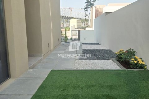 Вилла с 4 спальнями в Al Furjan, ОАЭ №130141 13