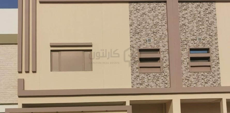 3 bedrooms Villa in Barbar, Bahrain No. 59247