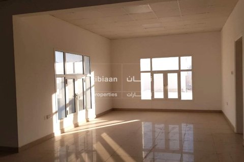 Villa de 8 dormitorios en Muscat, Oman No. 53491 6