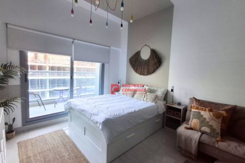 Studio Apartment in Business Bay, UAE No. 16648