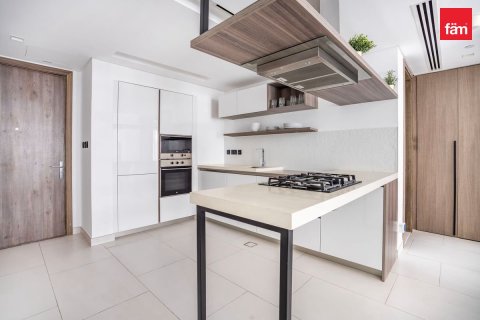 3 bedrooms Apartment in Palm Jumeirah, UAE No. 185995 11