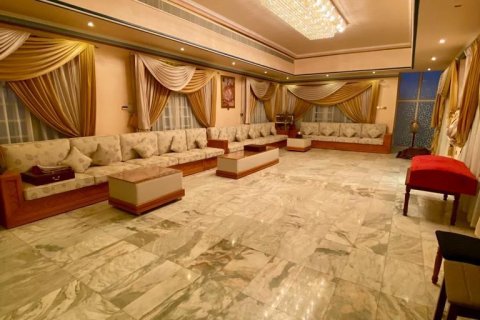 Villa de 5 chambres à Muscat, Oman No. 54588 3