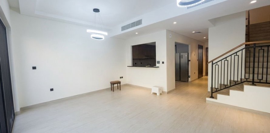 Townhouse de 4 dormitorios en Dubai, UAE No. 161814