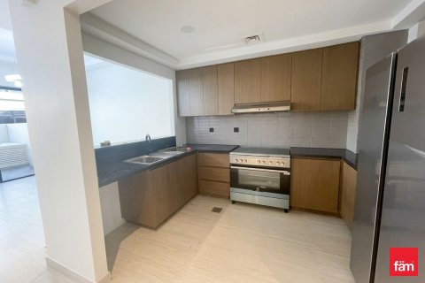 Townhouse de 4 dormitorios en Dubai, UAE No. 161814 9