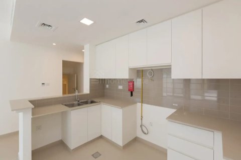 4 bedrooms Townhouse in Noor Townhouses, UAE No. 185017