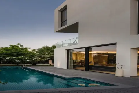 Villa de 6 dormitorios en Dubai, UAE No. 143321
