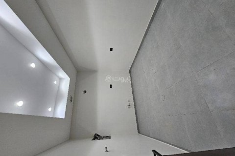 Квартира с 5 спальнями в Эр-Рияд, Саудовская Аравия №60425 7