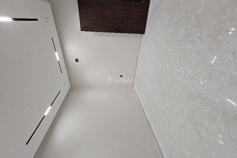 5 bedrooms Apartment in Riyadh, Saudi Arabia No. 60427 8