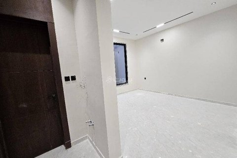 5 bedrooms Apartment in Riyadh, Saudi Arabia No. 60427 14