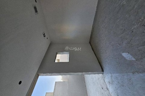5 bedrooms Apartment in Riyadh, Saudi Arabia No. 60427 12