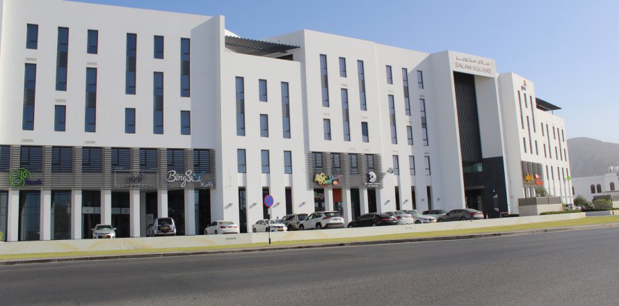 3 غرف نوم شقة في Madinat as'Sultan Qaboos, عُمان رقم 54665
