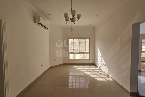 Townhouse de 4 dormitorios en Al Ansab, Oman No. 53587 3