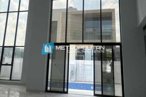 Villa de 6 dormitorios en  Saadiyat Island, UAE No. 142130 3