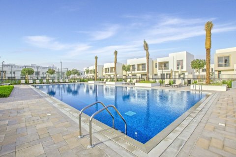 Townhouse de 3 chambres à Zahra Townhouses, UAE No. 165423 14