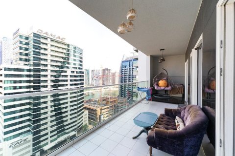 Apartment de 2 dormitorios en Business Bay, UAE No. 165421 4