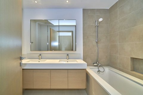 1 bedroom Apartment in Creek Horizon, UAE No. 994 6