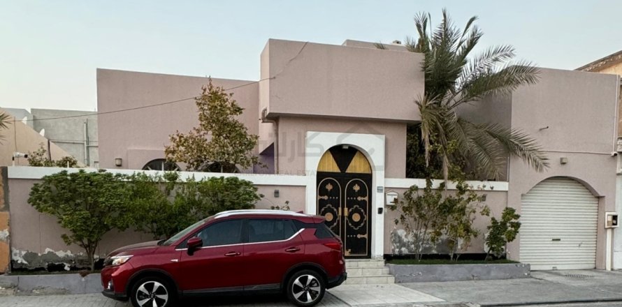 Villa de 3 dormitorios en A'ali, Bahrain No. 59183
