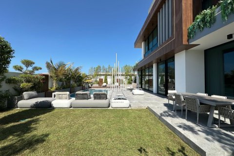 Вилла с 6 спальнями в Ghantoot, ОАЭ №44882