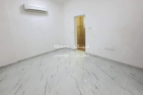 Apartment de 2 dormitorios en Al Khuwair, Oman No. 54058 5
