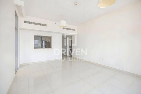 Квартира с 2 спальнями в BLVD Crescent, ОАЭ №202742