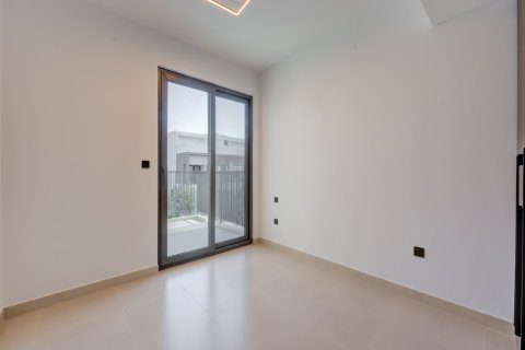 4 bedrooms Villa in Dubai Sports City, UAE No. 187000 12
