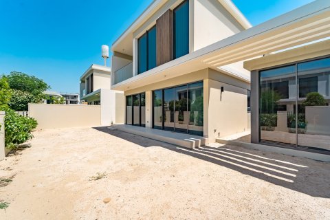 Villa de 4 chambres à Dubai Sports City, UAE No. 187001 24