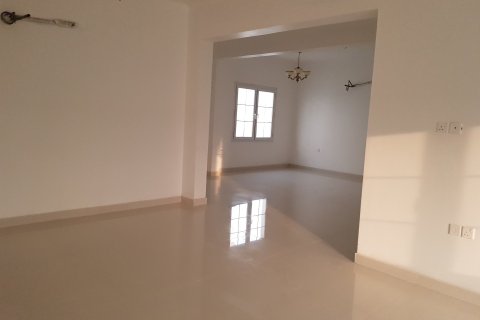 5 bedrooms Villa in Muscat, Oman No. 54595 5