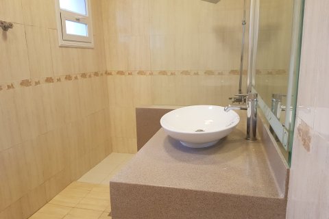 5 bedrooms Villa in Muscat, Oman No. 54595 6