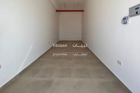 28m² Shop in As Sib, Oman No. 53387 3