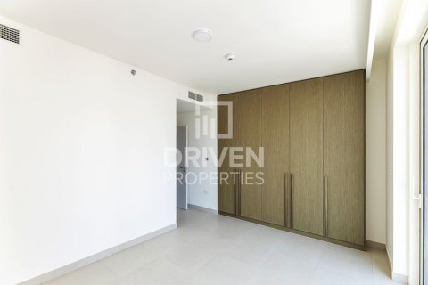Apartment de 2 dormitorios en EMAAR Beachfront, UAE No. 192257 7