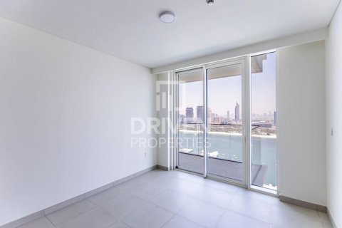 Appartement de 3 chambres à EMAAR Beachfront, UAE No. 192260 10