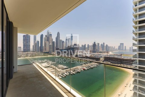 Appartement de 3 chambres à EMAAR Beachfront, UAE No. 192260 15