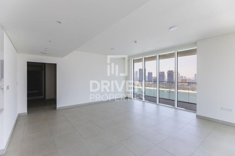 Appartement de 3 chambres à EMAAR Beachfront, UAE No. 192260 5