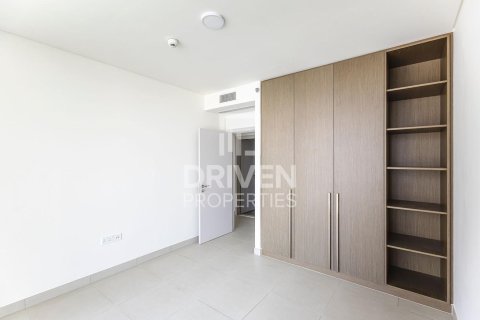 Appartement de 3 chambres à EMAAR Beachfront, UAE No. 192260 11