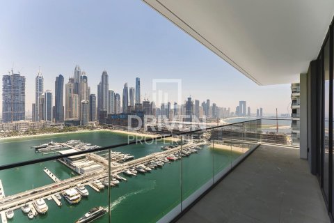 Appartement de 3 chambres à EMAAR Beachfront, UAE No. 192260 16