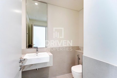 2 غرف نوم شقة في EMAAR Beachfront, الإمارات العربية المتحدة رقم 192256 10