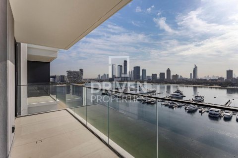 2 غرف نوم شقة في EMAAR Beachfront, الإمارات العربية المتحدة رقم 192256 3