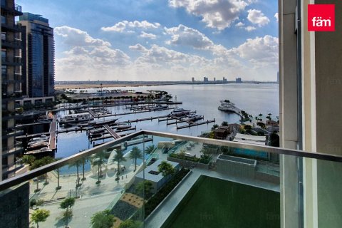 2 bedrooms Apartment in Dubai, UAE No. 166444