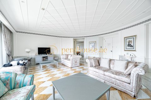 Appartement de 3 chambres à Palazzo Versace, UAE No. 128824 5