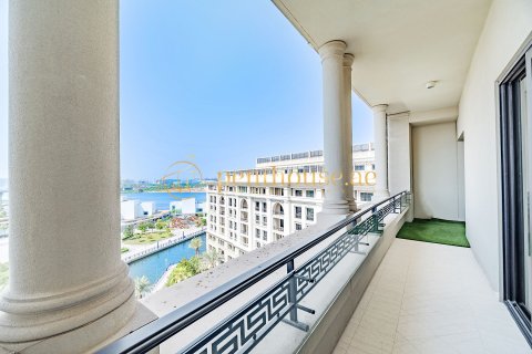 Appartement de 3 chambres à Palazzo Versace, UAE No. 128824 4