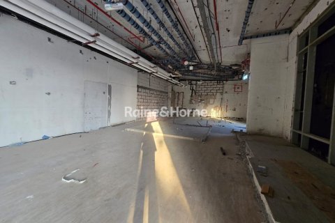 Shop de 561m² à Al Barsha, UAE No. 156364