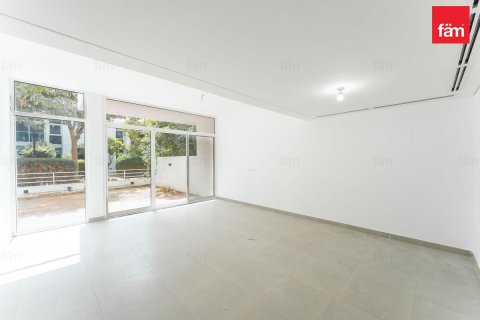 3 bedrooms Townhouse in Dubai, UAE No. 164334 6