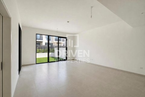 4 غرف نوم فيلا في جبل علي, الإمارات العربية المتحدة رقم 209936